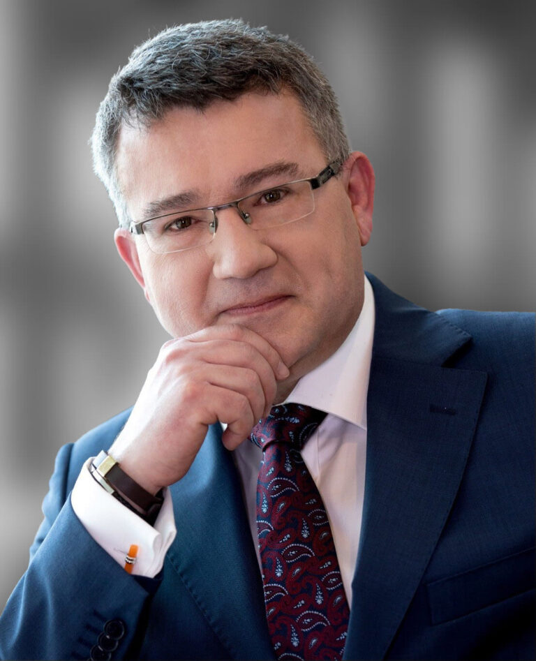 B_Sowa_www_tin-768×947