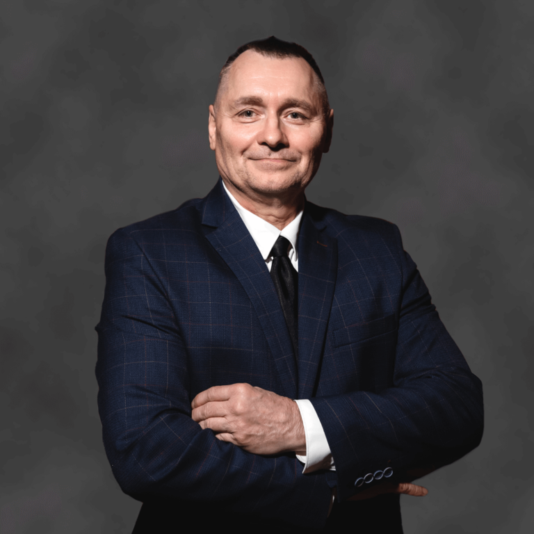 Roman_Kochaniewicz_wizytowka_www-1-768×768